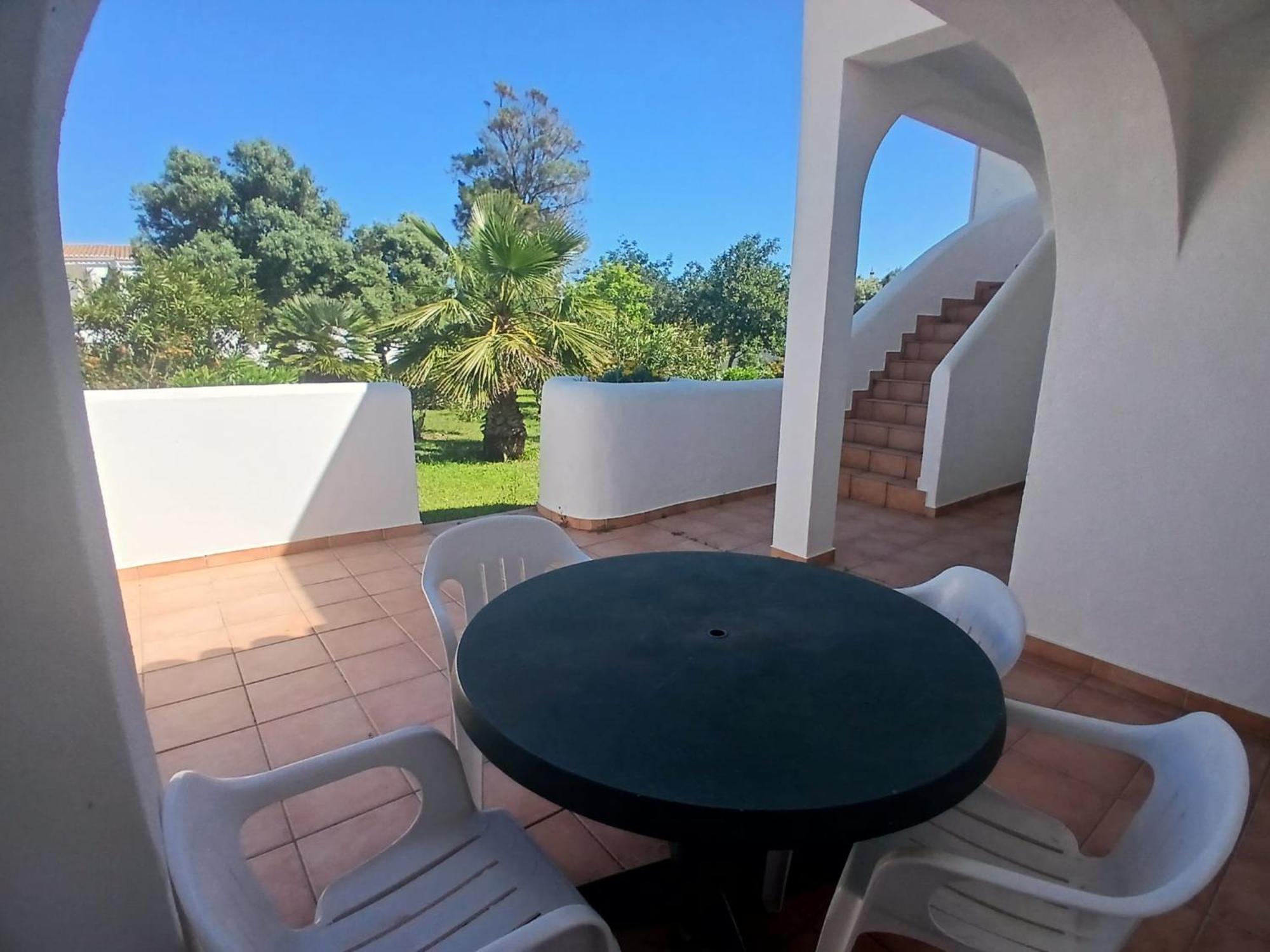 Vilas Marrocha Porches  Bilik gambar